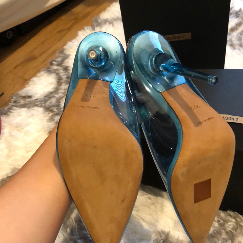 Brand New 🌟Yeezy Season 7 Blue Transparent Pumps - Picture 4 of 6